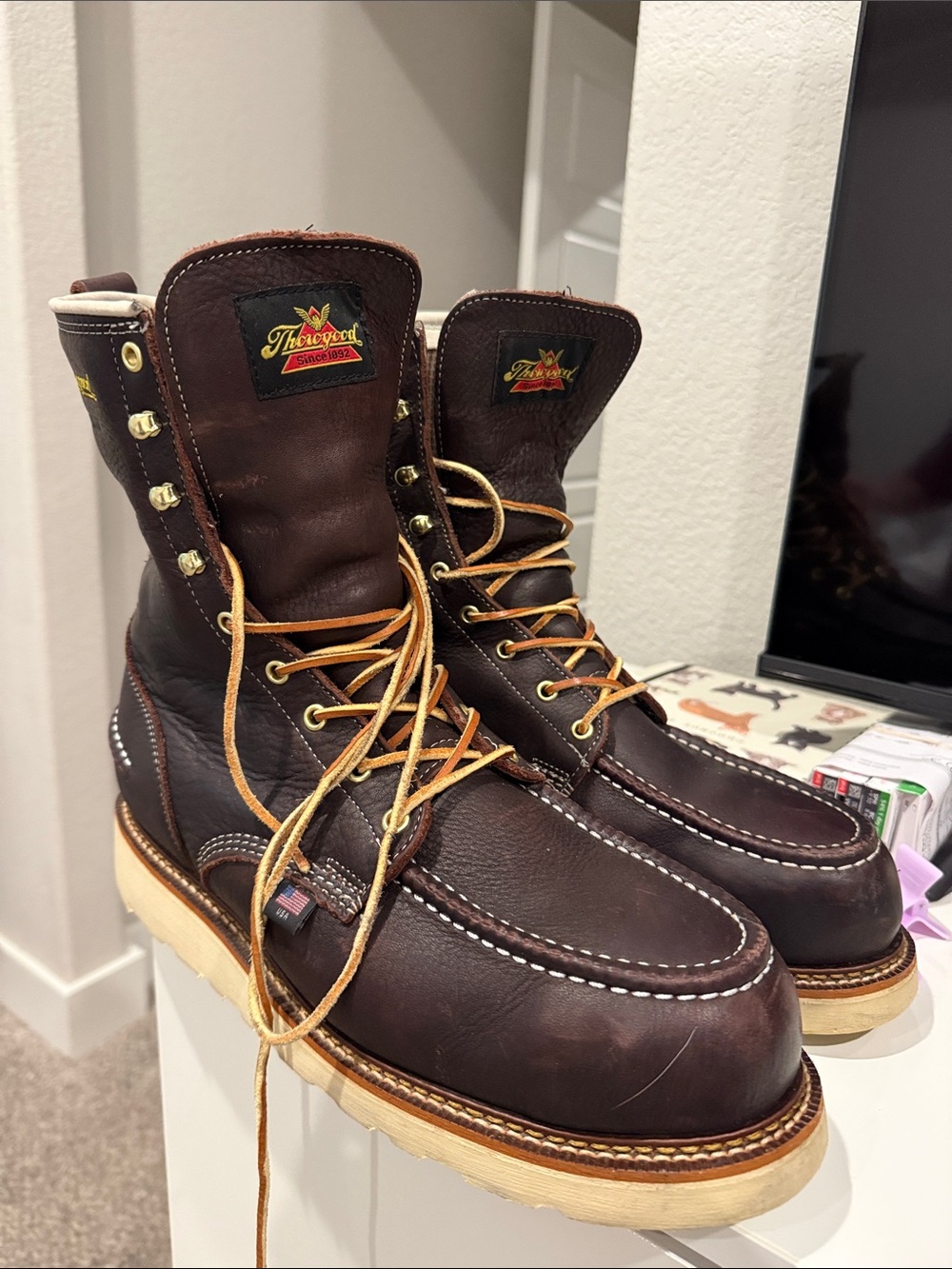 Thorogood Men’s Dark Brown Moc Toe Work Boots